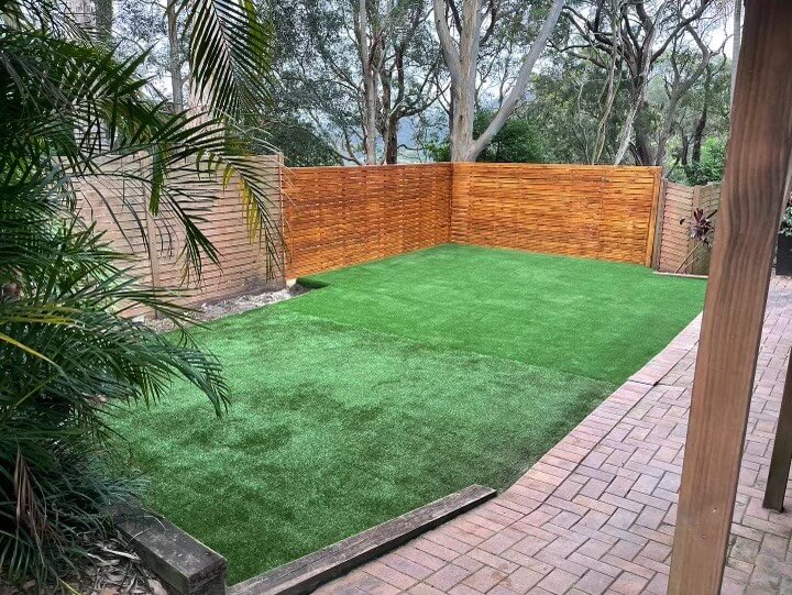 Artificial Grass installation at Wyoming, Central Coast NSW using Eastcoast 'Cool'